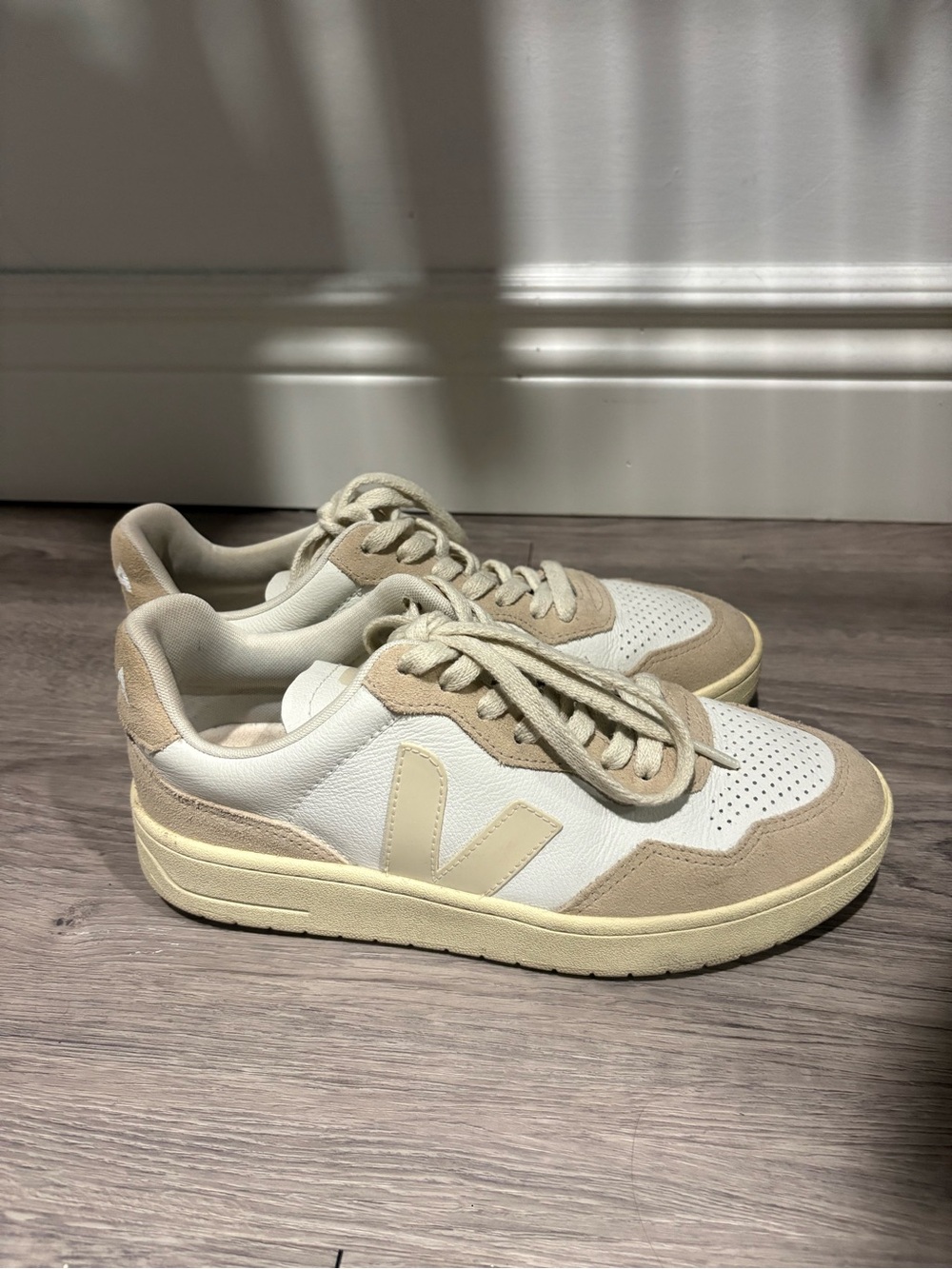 Veja Low-Top Sneakers in Cream and Beige